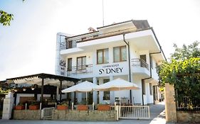 Хотел Сидни Баня